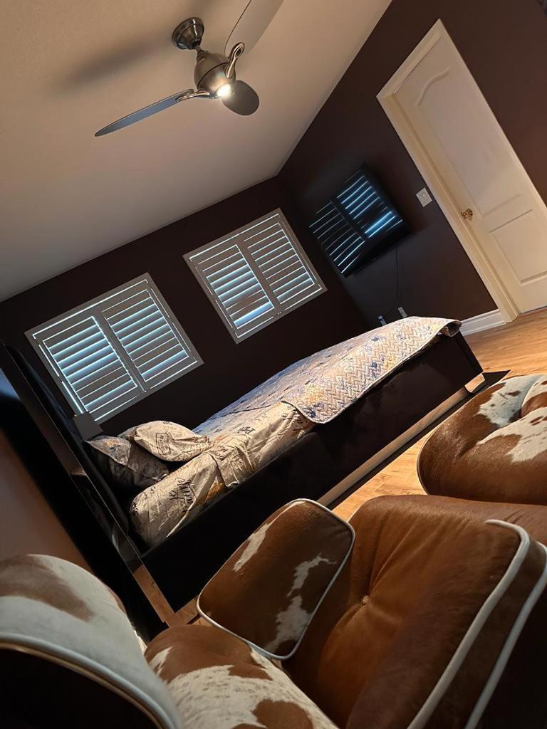 Beautiful Home Mississauga Extérieur photo